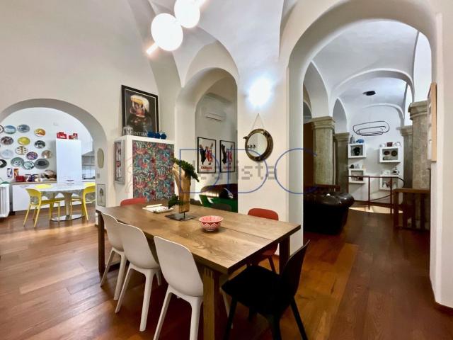 Appartamento in vendita di 210 m² in Via San Domenico, 5