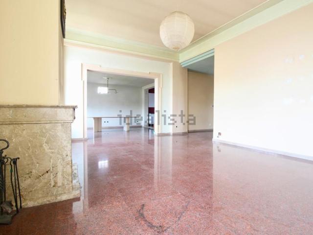 Appartamento in vendita di 210 m² in Via Palestro, 65