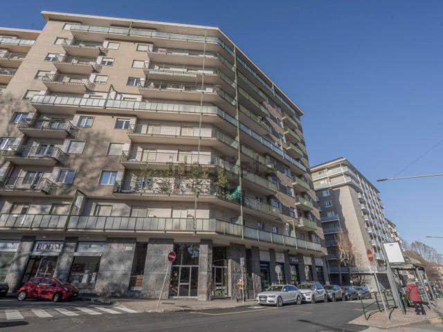 Appartamento in vendita di 210 m² in Corso Alessandro Tassoni, 77