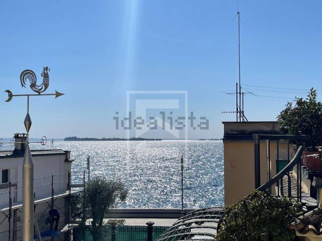 Appartamento in vendita di 210 m² in Corso Giuseppe Zanardelli, 44