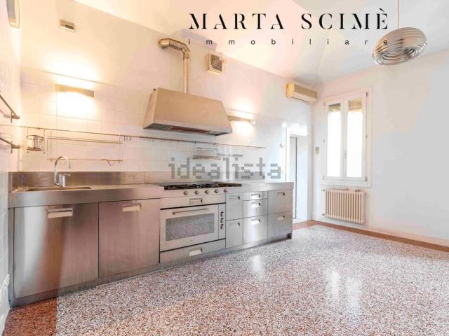 Appartamento in vendita di 210 m² in Fondamenta dei Tolentini
