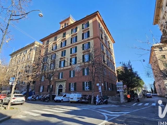 Appartamento in vendita di 210 m² in Piazza Manin