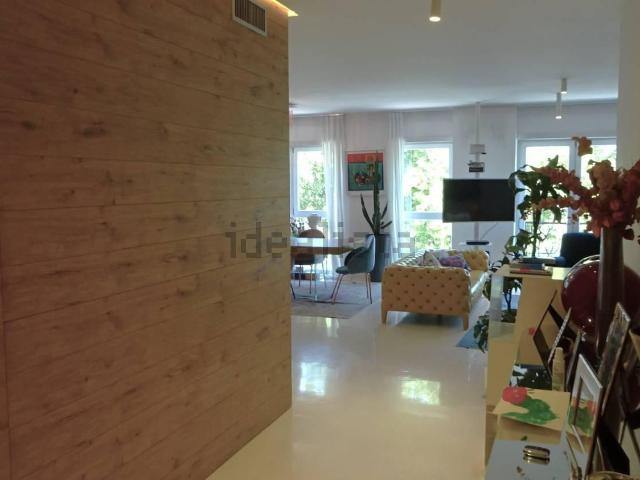 Appartamento in vendita di 210 m²