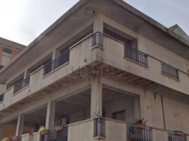 Appartamento in vendita di 211 m² in Via Domenico Salvadori