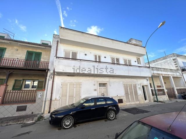 Appartamento in vendita di 211 m² in Via Napoli Piccolo, 9