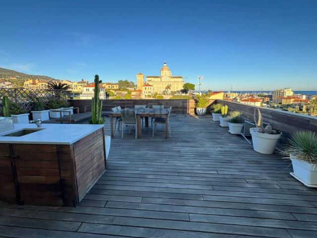 Appartamento in vendita di 211 m² in Borgo Castello, 29