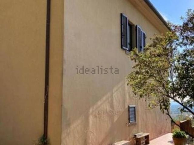 Appartamento in vendita di 211 m² in Località Sant&apos Anastasio