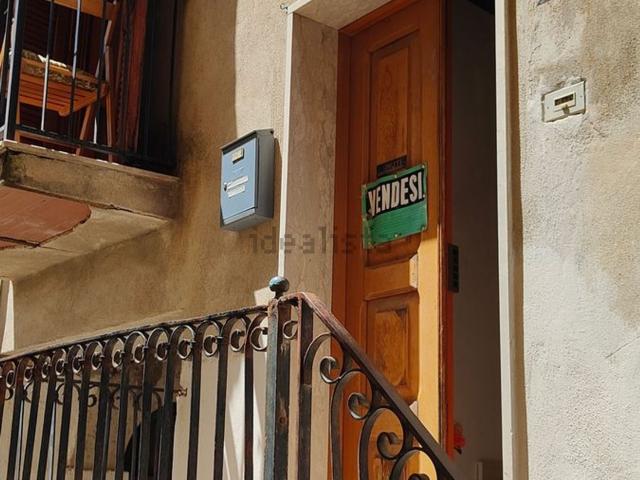 Appartamento in vendita di 212 m² in Via San Angelo