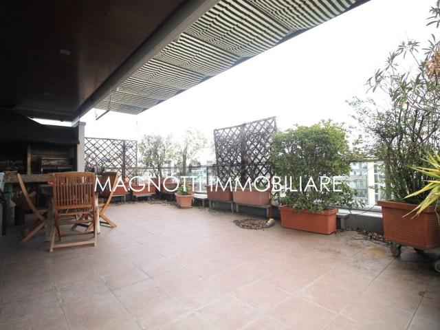 Appartamento in vendita di 212 m² in Via San Rocco, 6