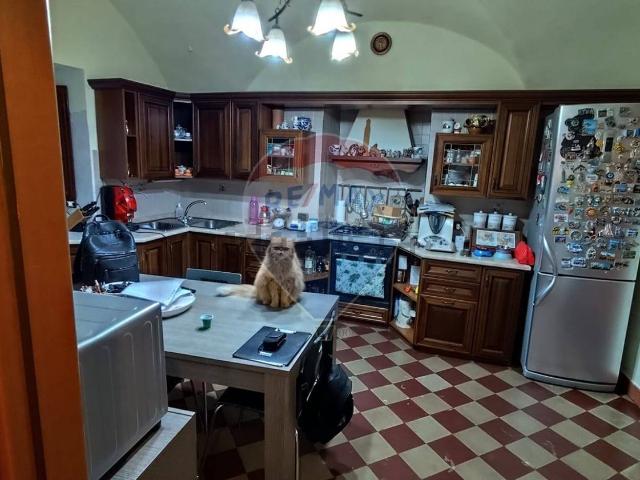 Appartamento in vendita di 212 m² in Via Sant&apos Agostino, 8