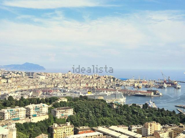 Appartamento in vendita di 212 m² in Via Pomposa