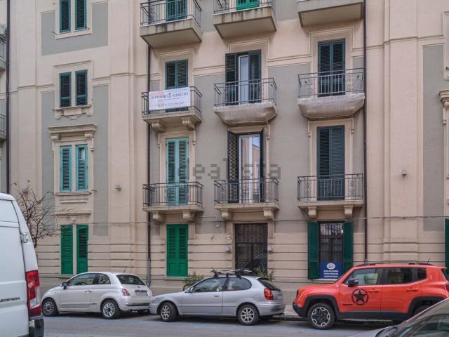 Appartamento in vendita di 213 m² in Via Risorgimento, 259