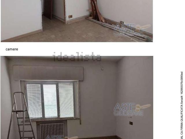Appartamento in vendita di 213 m² in Via Tavoleto, 73