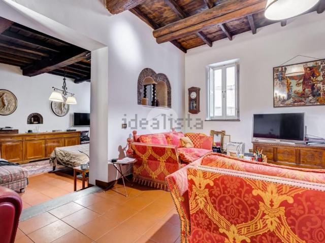 Appartamento in vendita di 213 m² in Vicolo dell&apos Atleta, 20