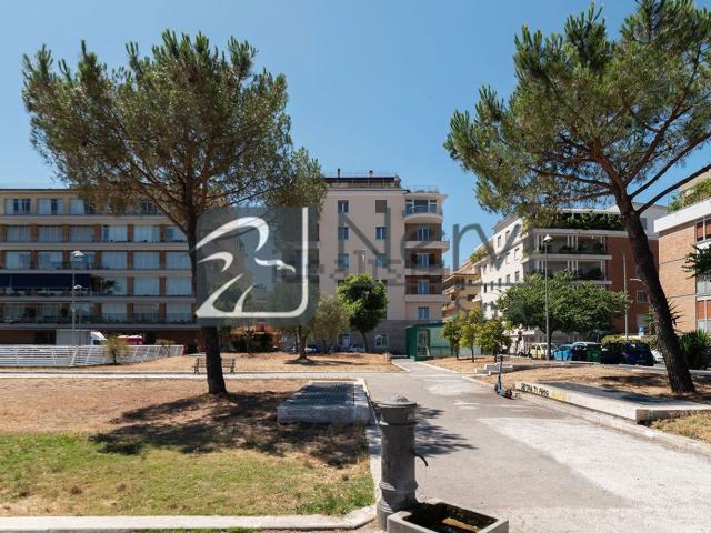 Appartamento in vendita di 213 m² in Piazza delle Muse