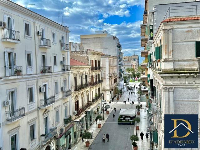 Appartamento in vendita di 214 m² in Via Cataldo Nitti, 45