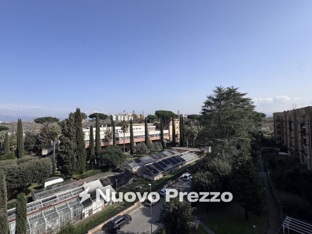 Appartamento in vendita di 214 m² in Via Carlo Giuseppe Bertero, 37