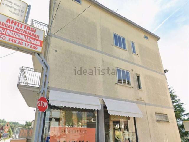 Appartamento in vendita di 214 m² in Località San Bartolomeo, 77