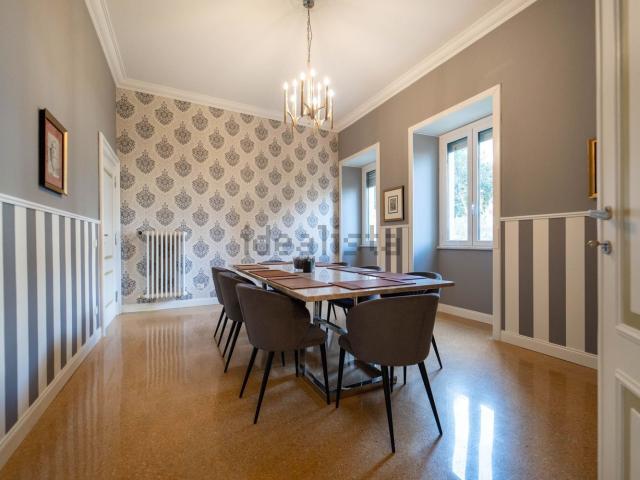 Appartamento in vendita di 214 m² in Piazza Roma