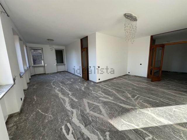 Appartamento in vendita di 215 m²