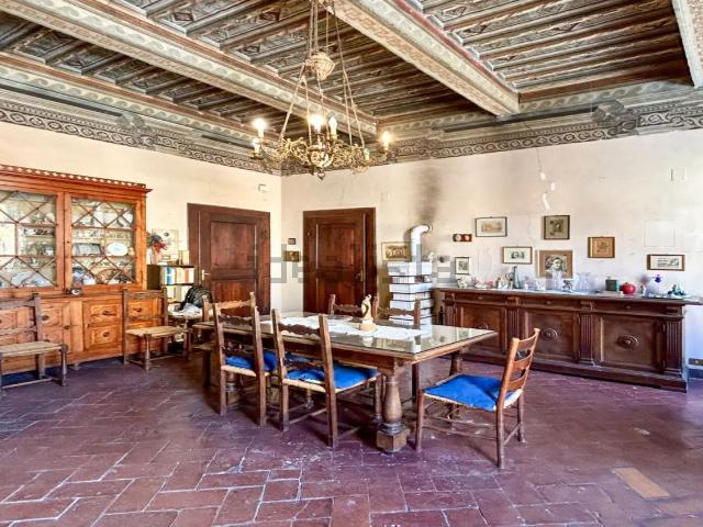 Appartamento in vendita di 215 m²