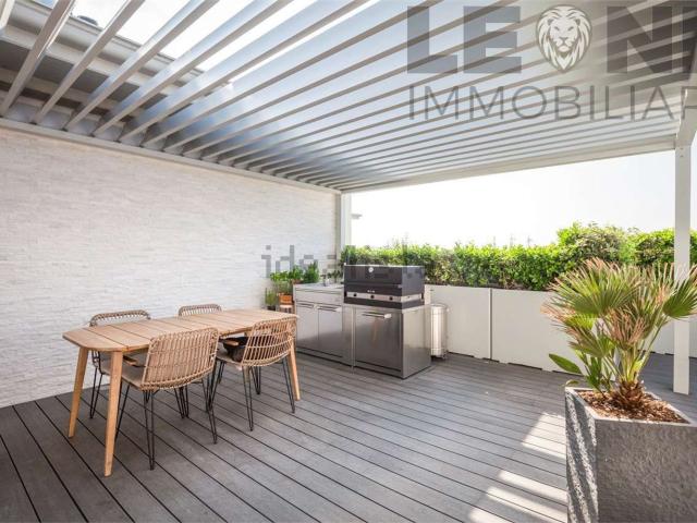 Appartamento in vendita di 215 m²