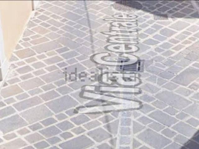 Appartamento in vendita di 215 m² in Via Centrale