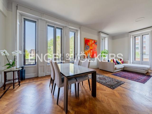 Appartamento in vendita di 215 m² in Via Giambologna, 1