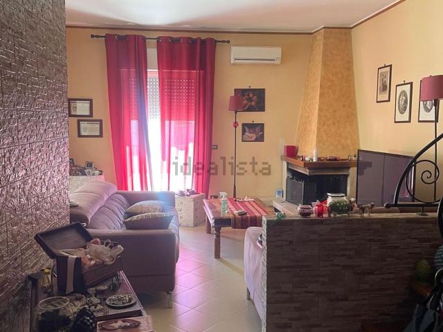 Appartamento in vendita di 215 m² in Via Domenico Cimarosa