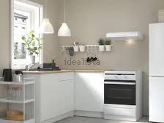 Appartamento in vendita di 215 m² in Via Eugenio Altomare, 49