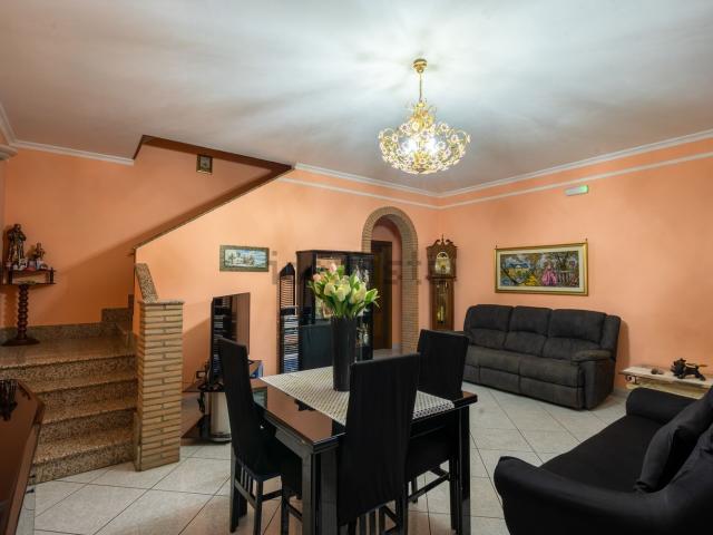 Appartamento in vendita di 215 m² in Via San Paolo della Croce, 1