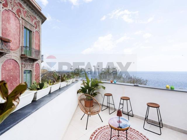 Appartamento in vendita di 215 m² in Via Signore Ritrovato, 2