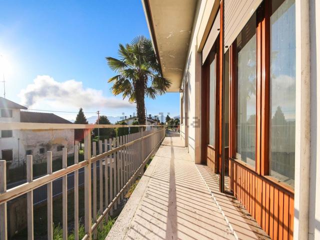 Appartamento in vendita di 215 m² in Via Ponti Alti, 19