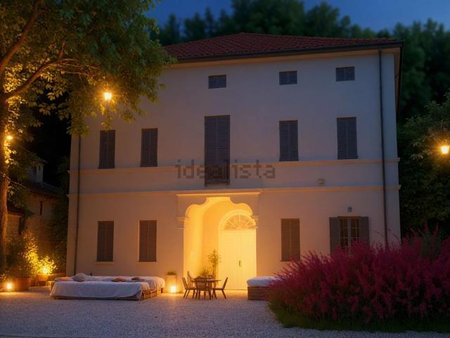 Appartamento in vendita di 215 m² in Strada Cava in Vigatto, 49