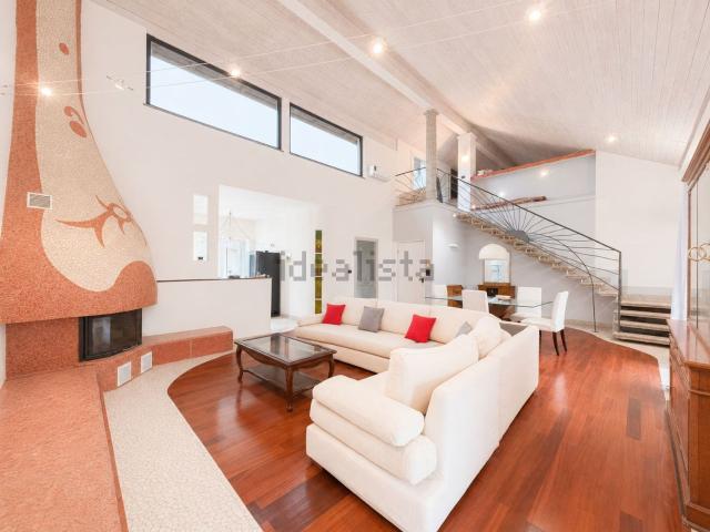 Appartamento in vendita di 216 m² in Via Antonio Pacinotti, 14