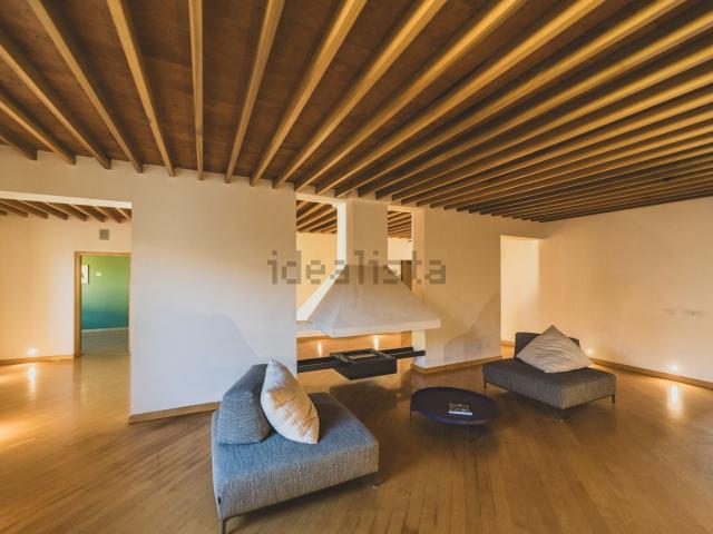 Appartamento in vendita di 216 m² in Via Giuseppe Palanca, 1