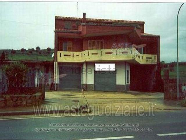 Appartamento in vendita di 216 m² in Via Marmilla, 27