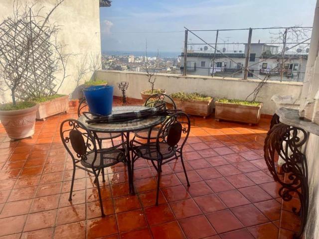 Appartamento in vendita di 216 m² in Vico Miradois