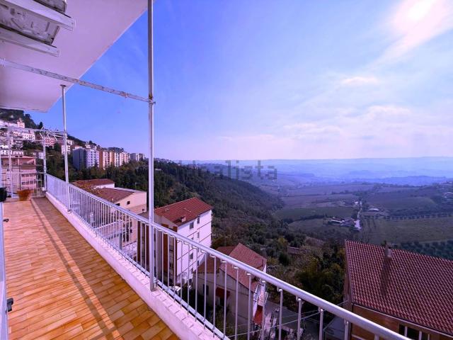 Appartamento in vendita di 216 m² in Largo San Giuliano