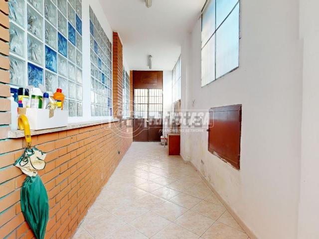Appartamento in vendita di 217 m² in Via Aosta, 29
