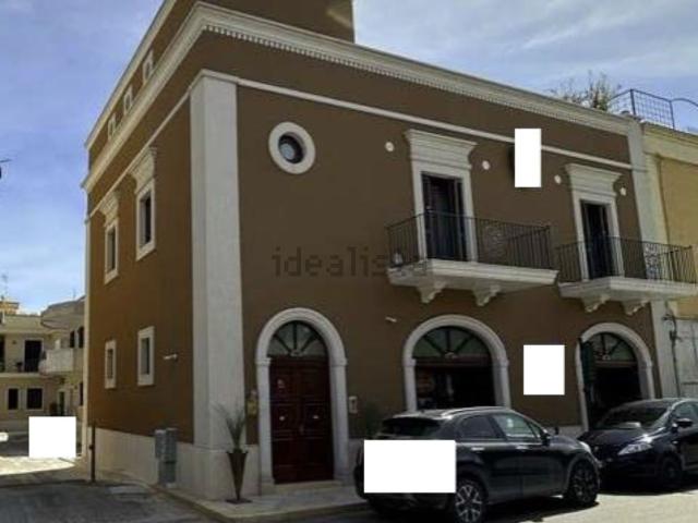 Appartamento in vendita di 217 m² in Via Roma
