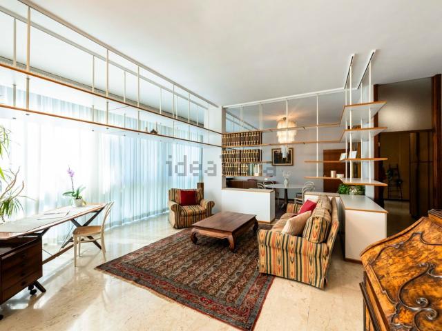 Appartamento in vendita di 217 m² in Viale Vittorio Emanuele II, 27