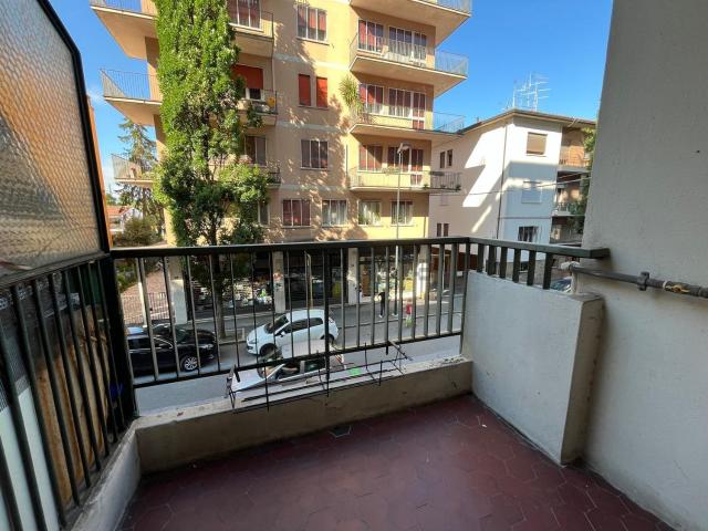 Appartamento in vendita di 217 m² in Corso del Popolo, 71
