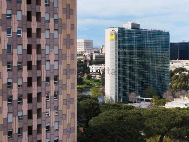 Appartamento in vendita di 218 m² in Via Nairobi
