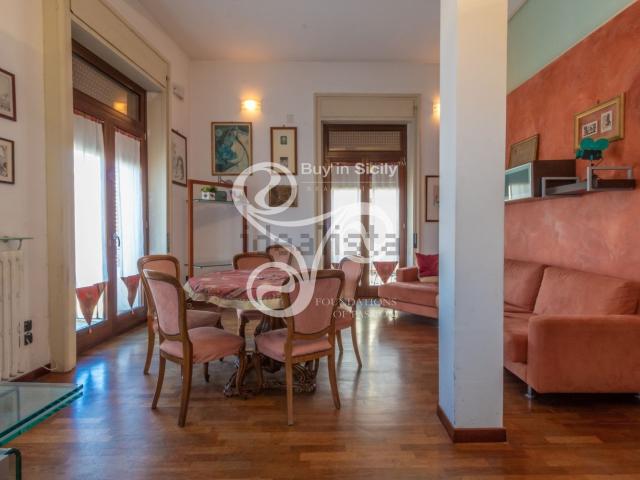 Appartamento in vendita di 218 m² in Corso Giacomo Matteotti