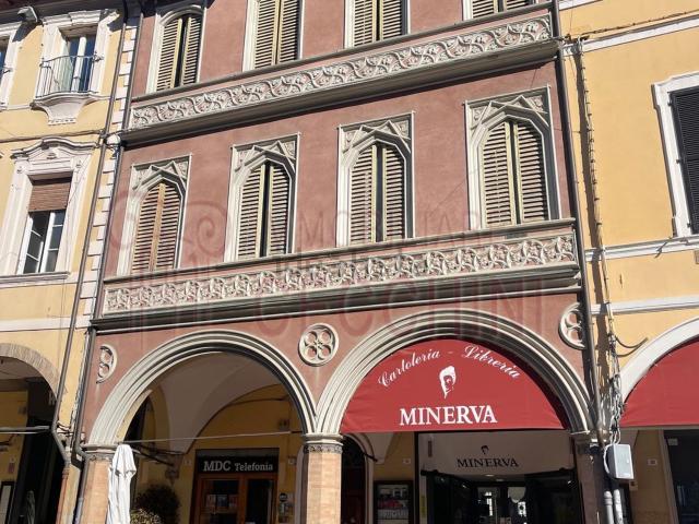 Appartamento in vendita di 218 m² in Piazza Del Popolo