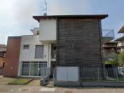 Appartamento in vendita di 219 m² in Via Lainate, 67