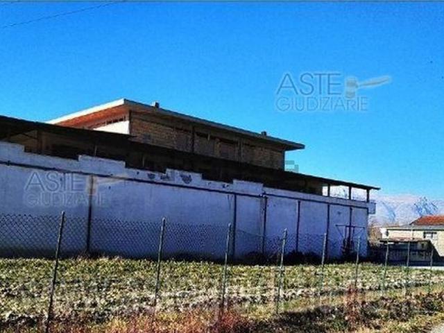 Appartamento in vendita di 219 m² in Via Nuova