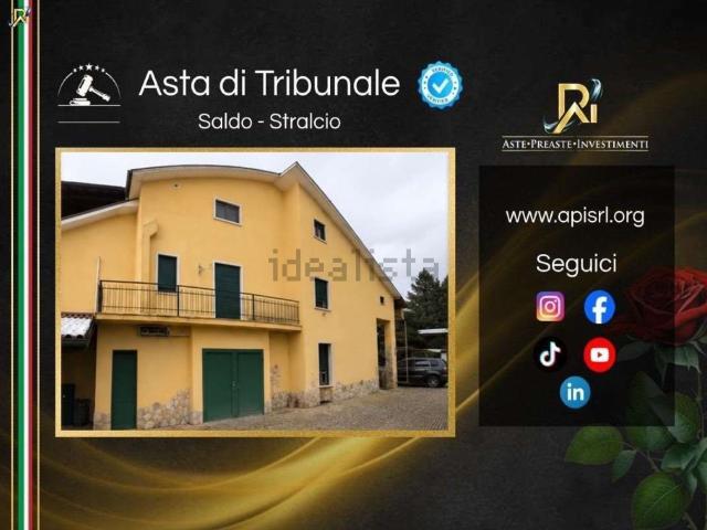 Appartamento in vendita di 219 m² in Via Sant&apos Anna, 6