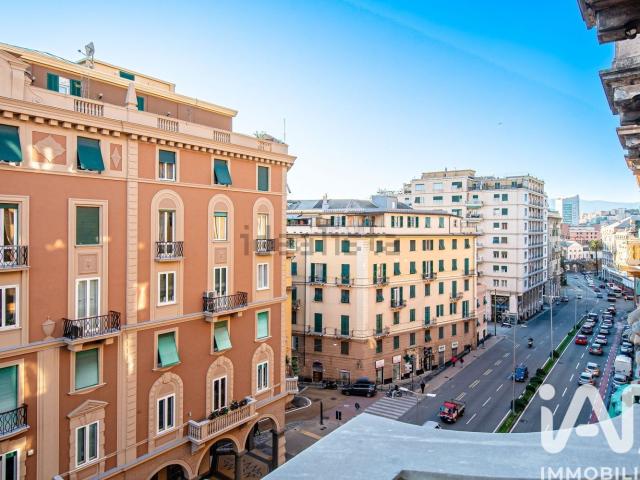Appartamento in vendita di 219 m² in Corso Luigi Andrea Martinetti